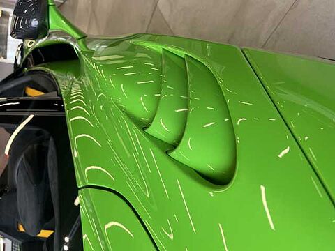 mclaren-vehicle-image
