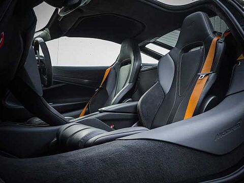 mclaren-vehicle-image