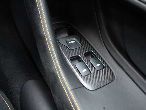 mclaren-vehicle-image