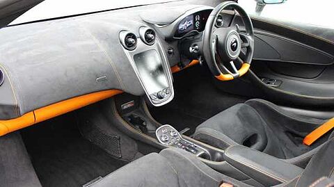 mclaren-vehicle-image