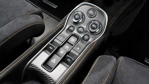 mclaren-vehicle-image