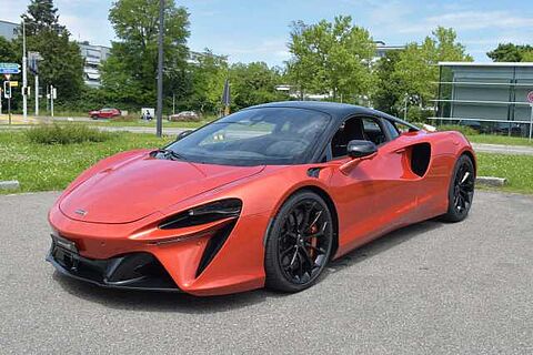 mclaren-vehicle-image