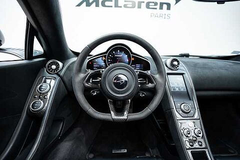 mclaren-vehicle-image