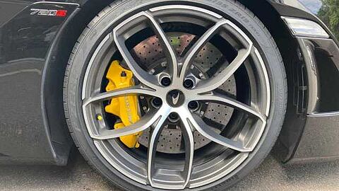 mclaren-vehicle-image