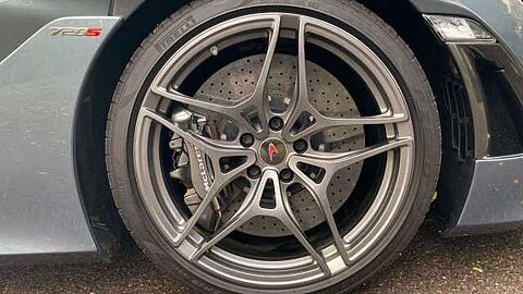 mclaren-vehicle-image