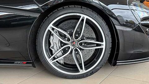 mclaren-vehicle-image