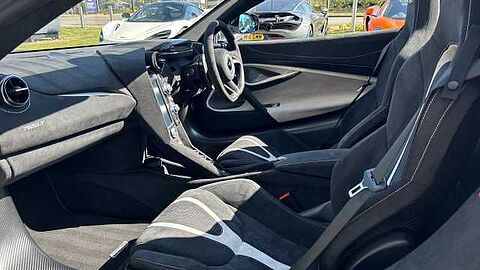 mclaren-vehicle-image