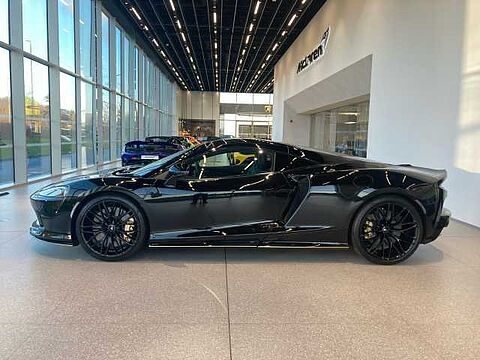 mclaren-vehicle-image