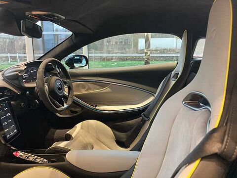 mclaren-vehicle-image