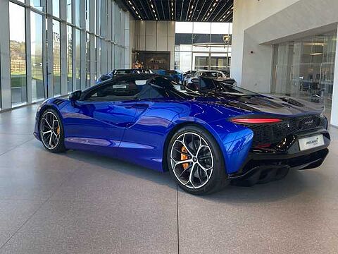 mclaren-vehicle-image
