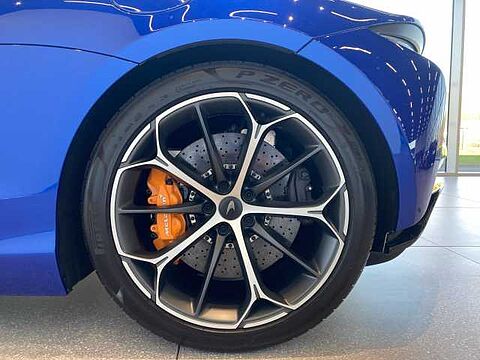 mclaren-vehicle-image
