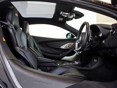 mclaren-vehicle-image